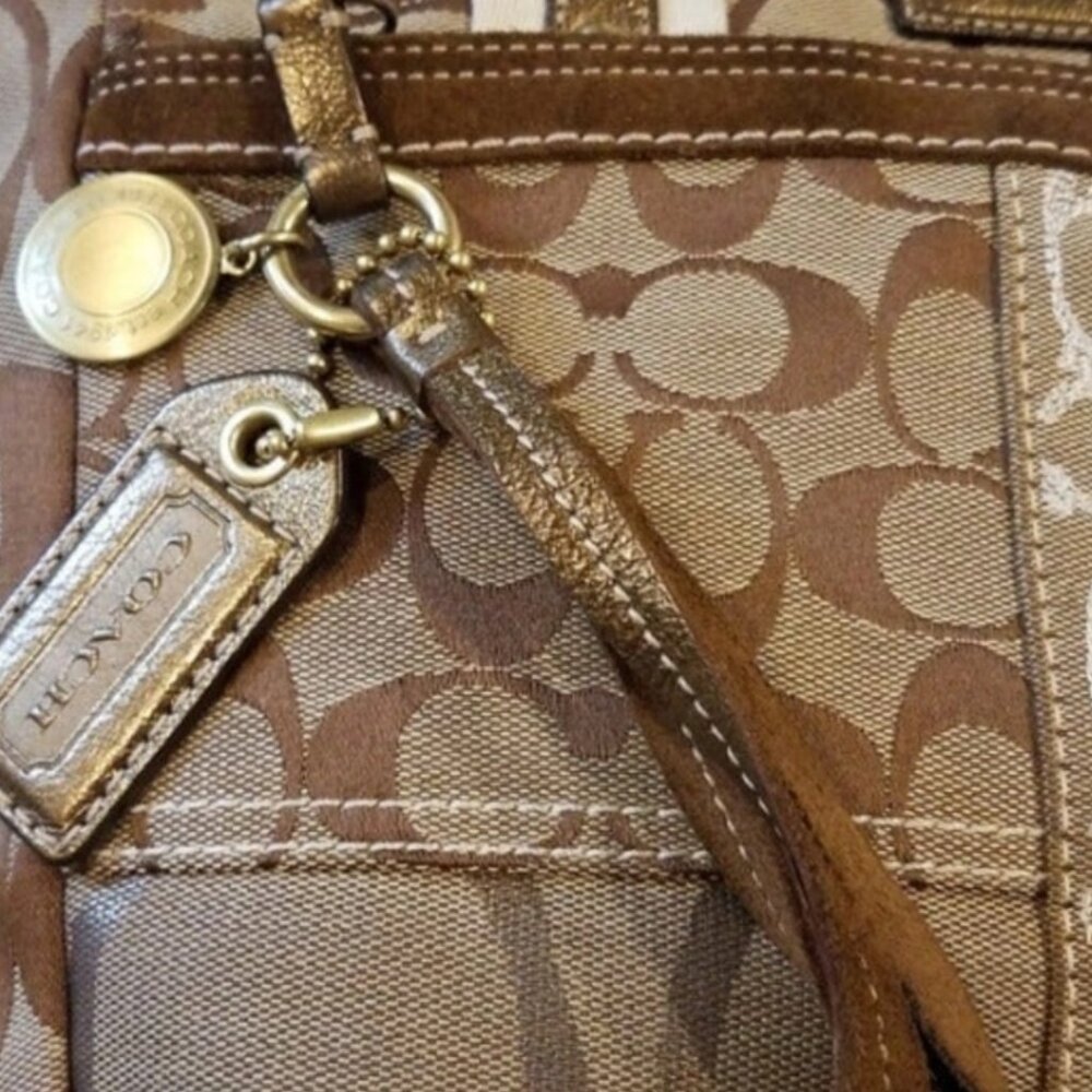 Brown signature patchwork Coach tote Handbag - Picture 2 of 7